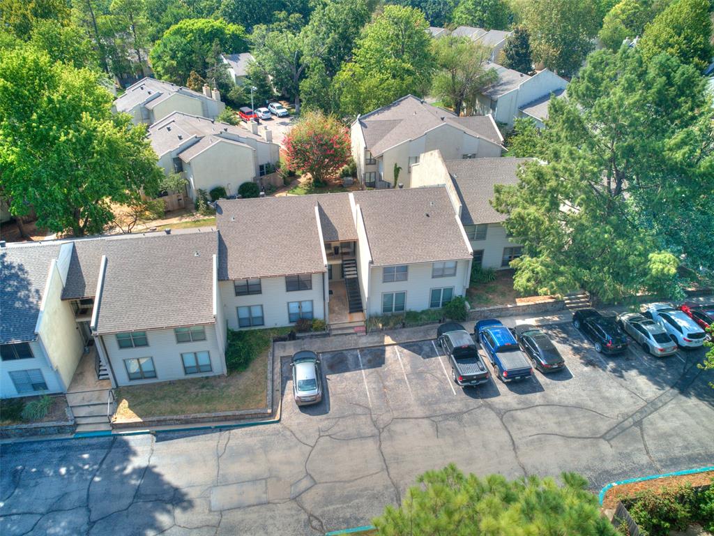 827 Red Bird Lane C Property Photo 13