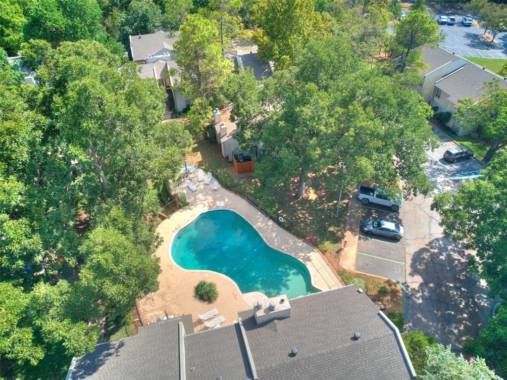 827 Red Bird Lane C Property Photo 17