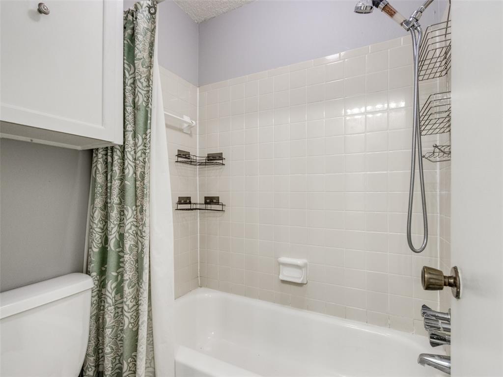 827 Red Bird Lane C Property Photo 36