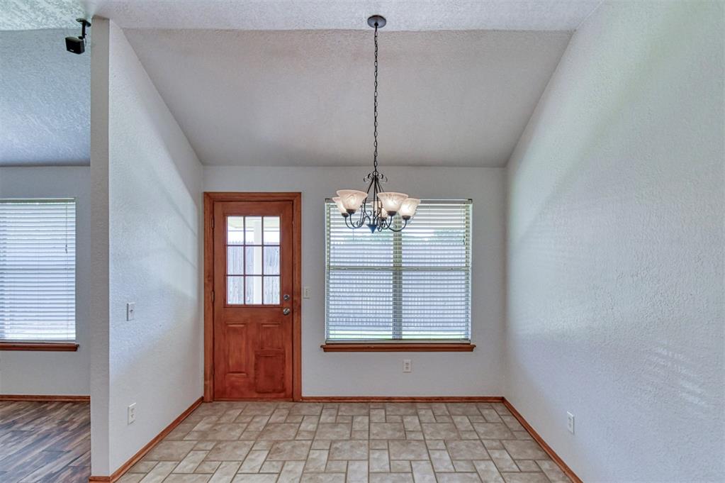 4600 Midway Drive Property Photo 10