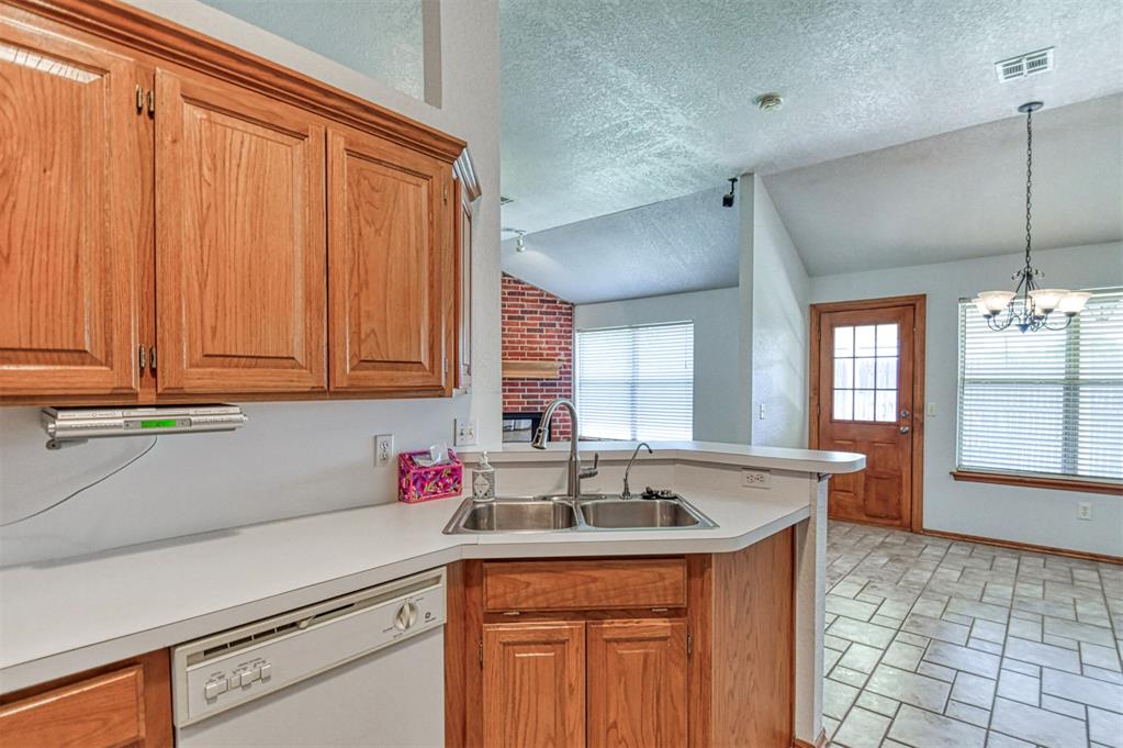 4600 Midway Drive Property Photo 15