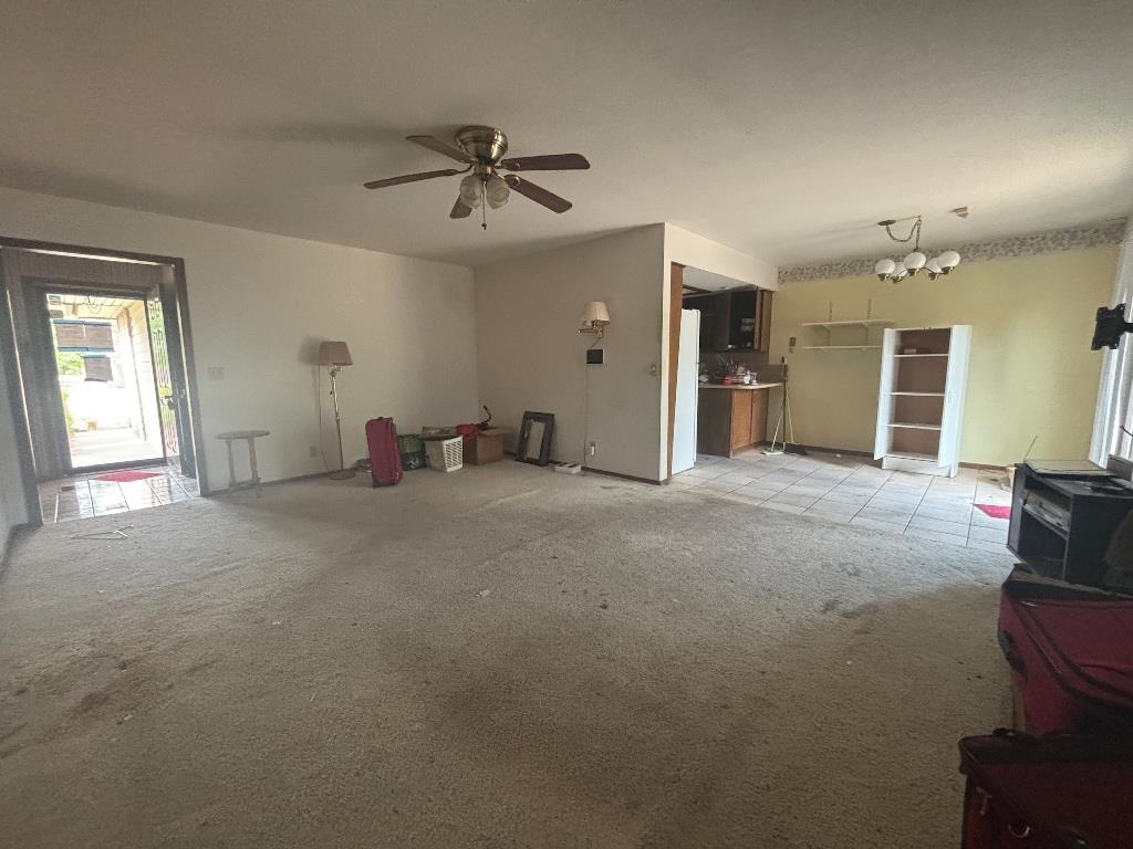 4013 Bunker Hill Street Property Photo 8