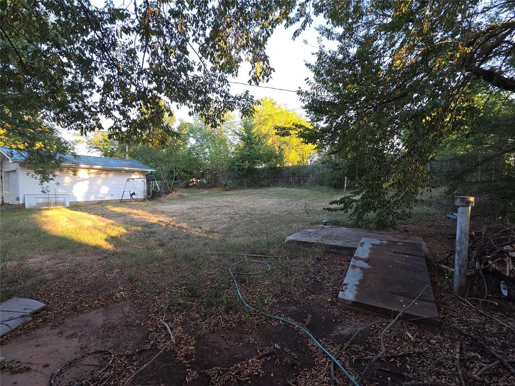 237 Brent Street Property Photo 14