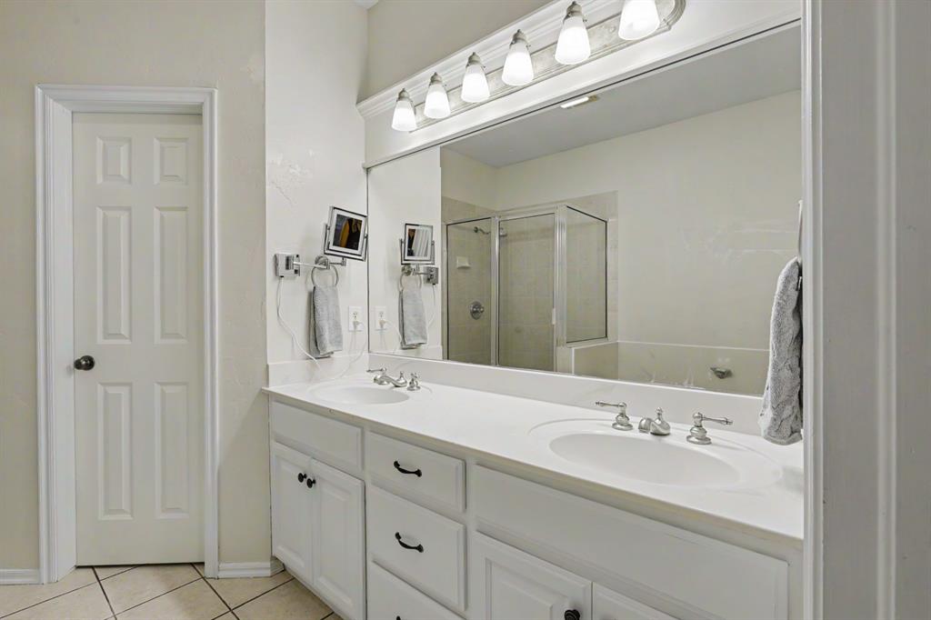 2408 Brenton Drive Property Photo 18