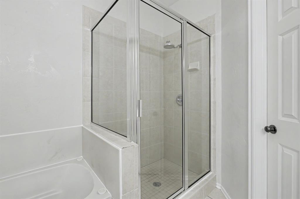 2408 Brenton Drive Property Photo 20