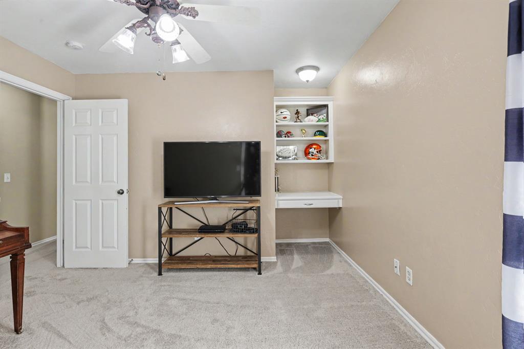 2408 Brenton Drive Property Photo 25
