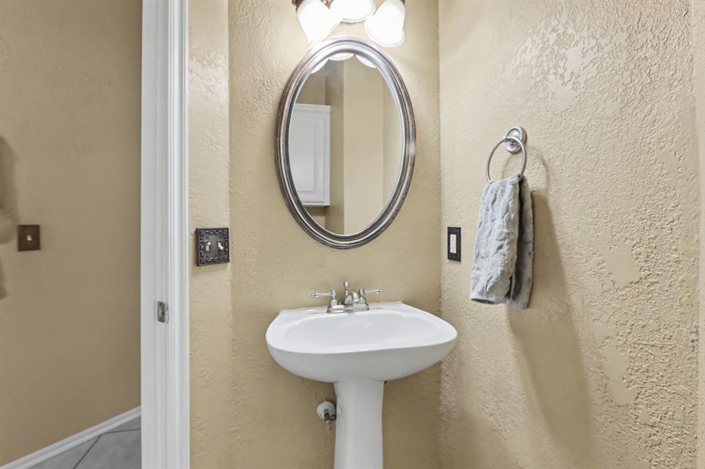 2408 Brenton Drive Property Photo 29