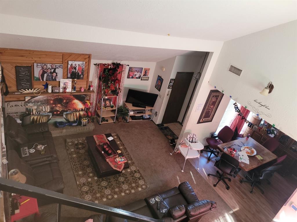 6111 Gaelic Glen Drive Property Photo 2