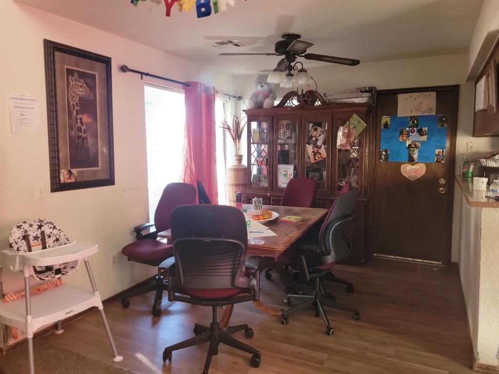 6111 Gaelic Glen Drive Property Photo 3