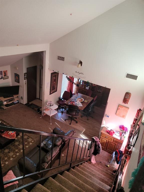 6111 Gaelic Glen Drive Property Photo 5