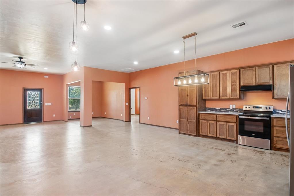 336870 E 1000 Road Property Photo 14