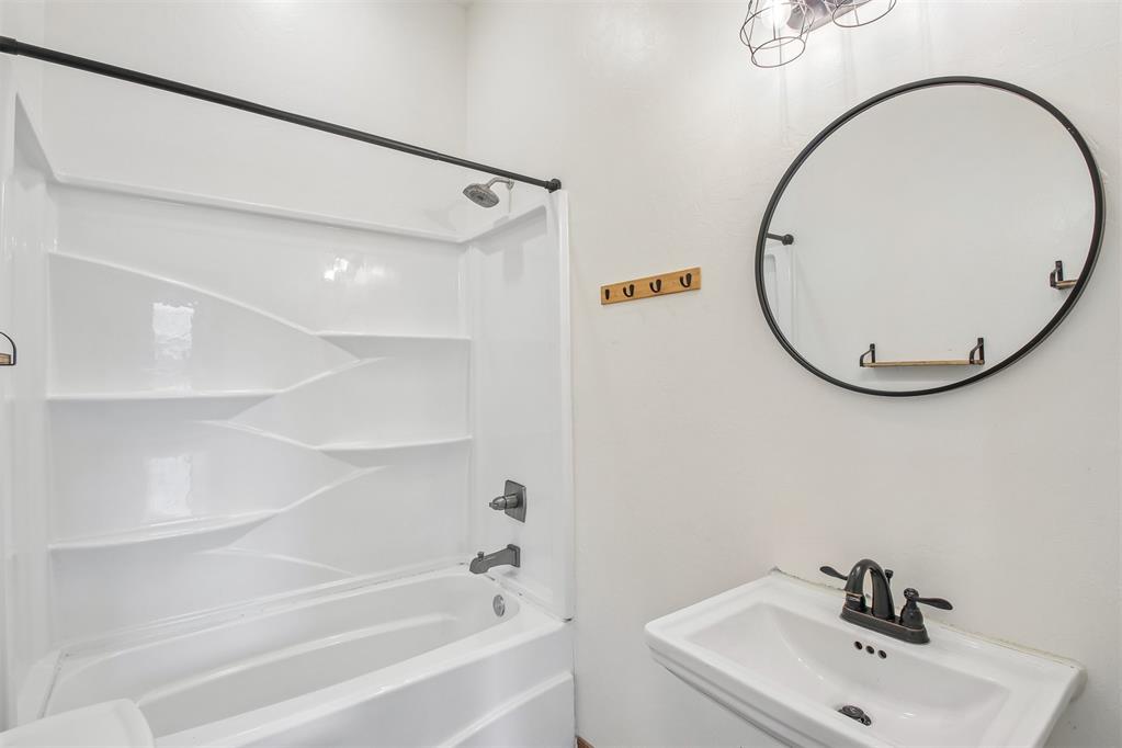 336870 E 1000 Road Property Photo 27