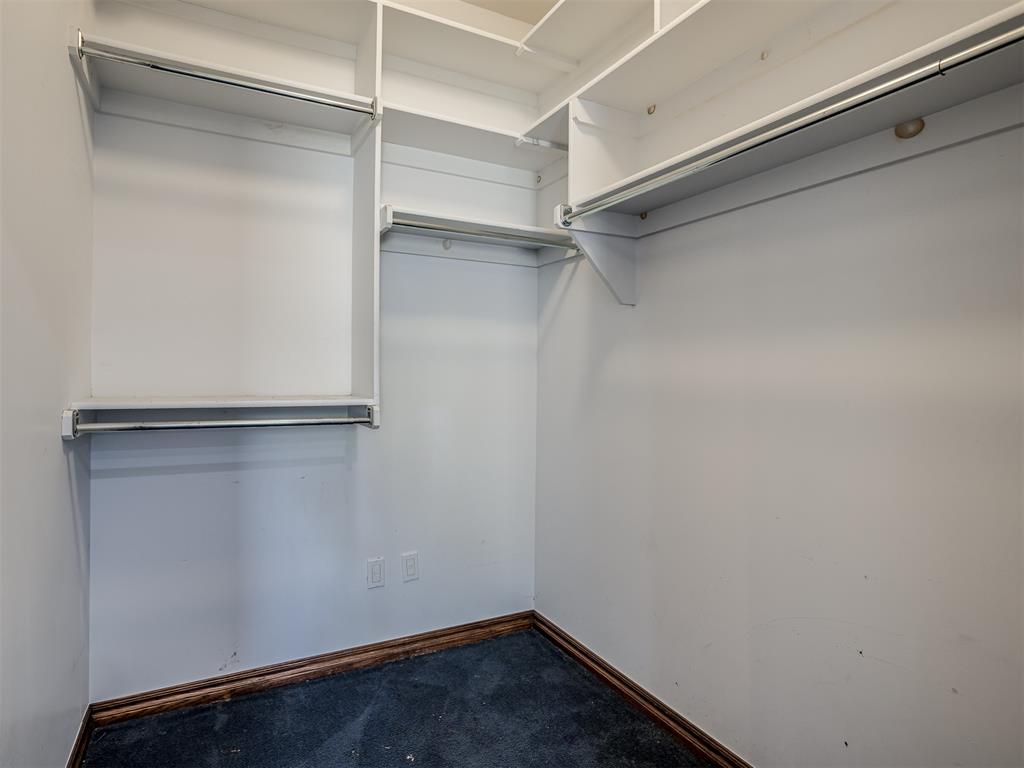 9208 S Villa Avenue Property Photo 17