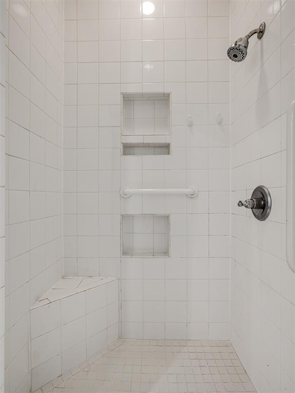 9208 S Villa Avenue Property Photo 22