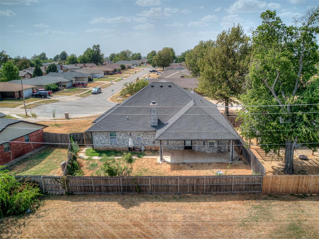 9208 S Villa Avenue Property Photo 35
