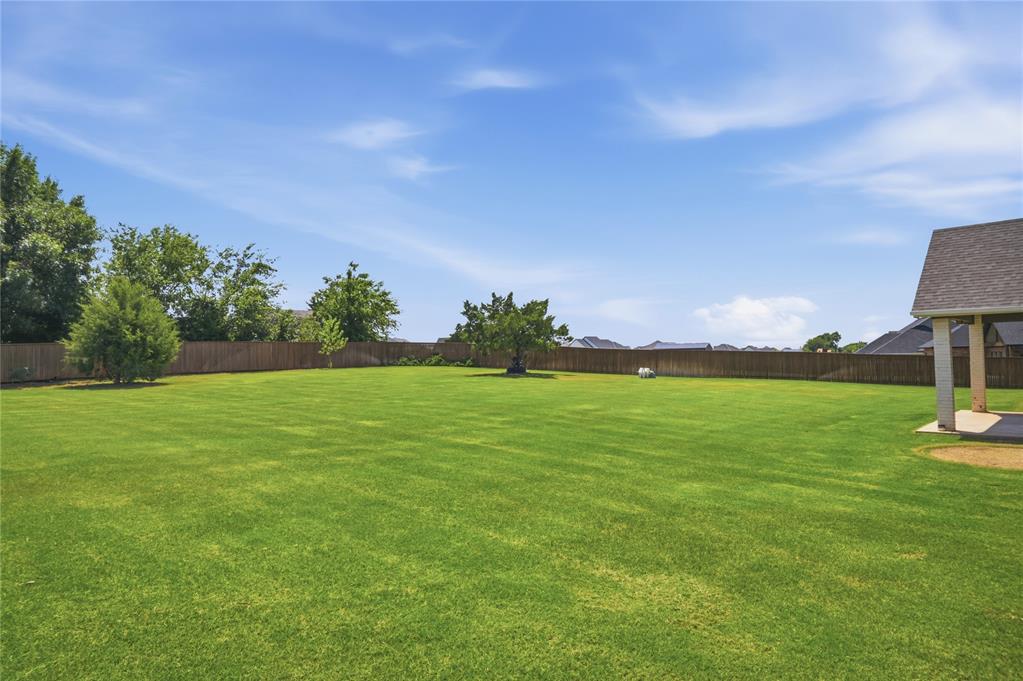 9921 Oakwood Drive Property Photo 16