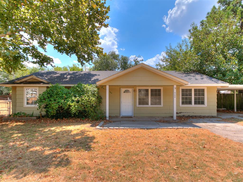 600 E Cherry Street Property Photo 1
