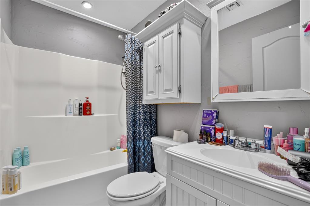 21480 Pioneer Circle Property Photo 17