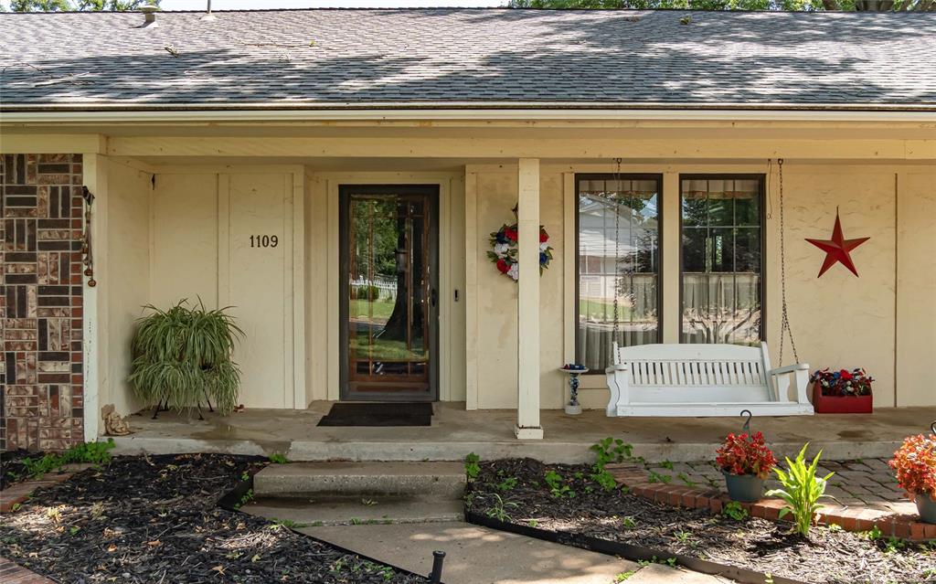1109 Sherwood Lane Property Photo 8