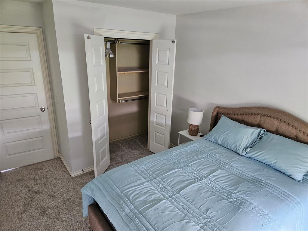 8004 Calm Water Drive Property Photo 18
