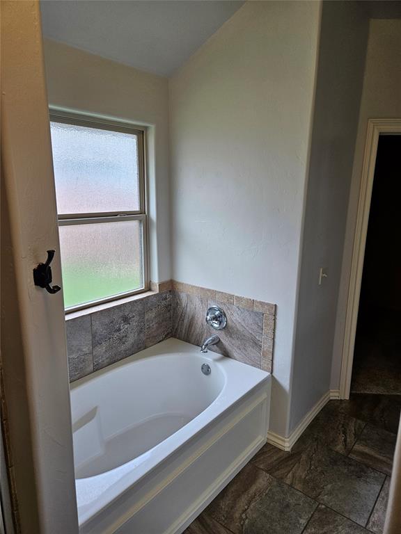 8004 Calm Water Drive Property Photo 19