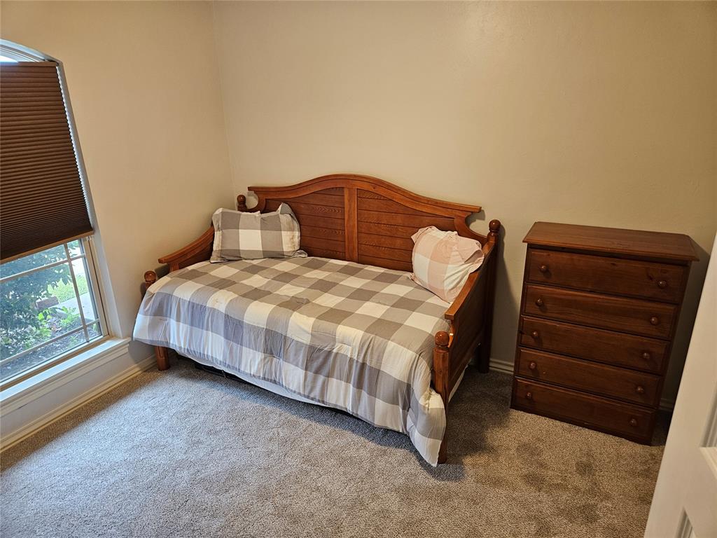 8004 Calm Water Drive Property Photo 21