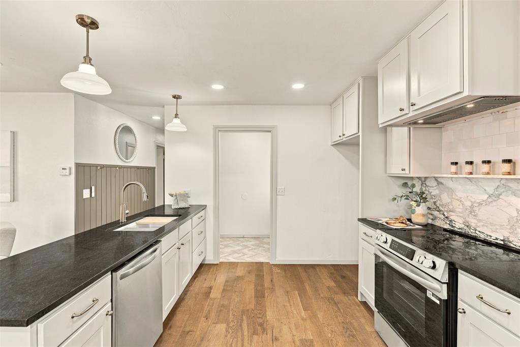 1511 Avondale Drive Property Photo 14