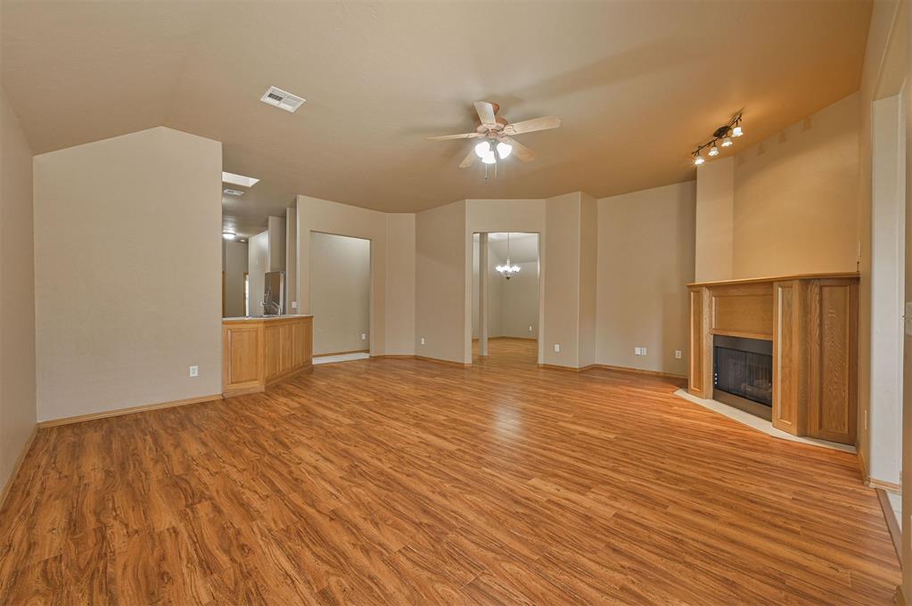 15 S Ridge Pointe Drive Property Photo 5