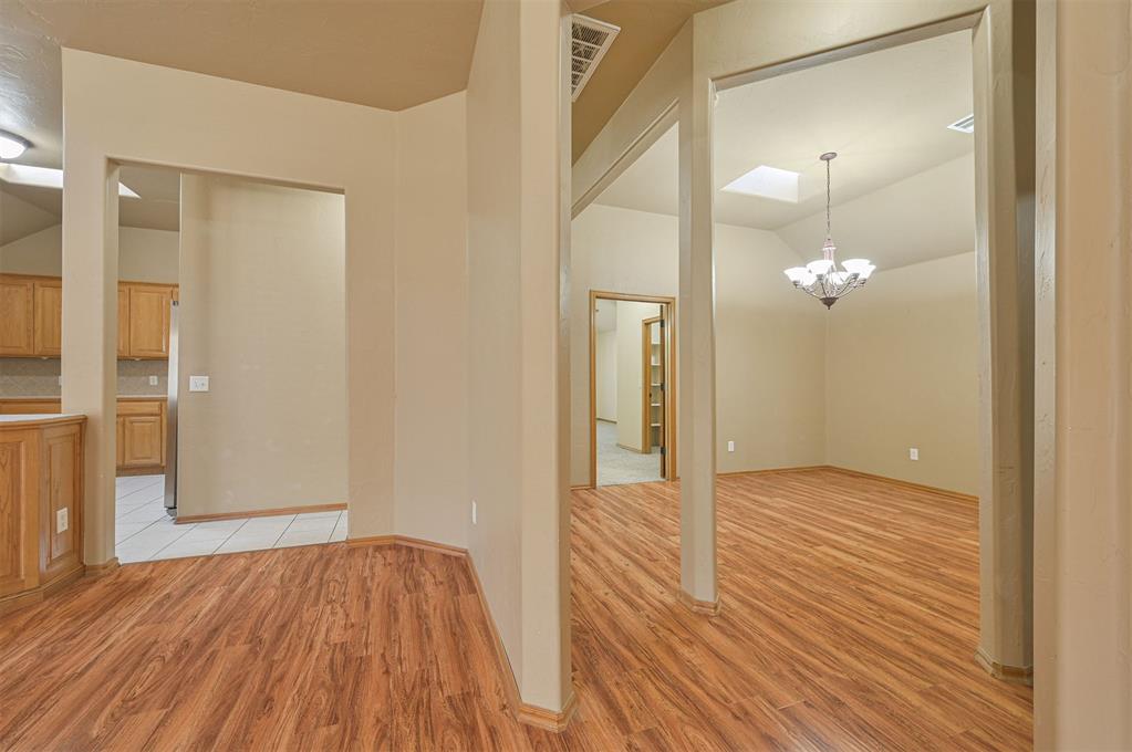 15 S Ridge Pointe Drive Property Photo 16