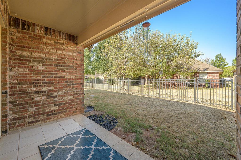 15 S Ridge Pointe Drive Property Photo 43
