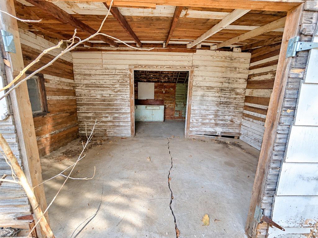 1109 W Mulberry Street Property Photo 20