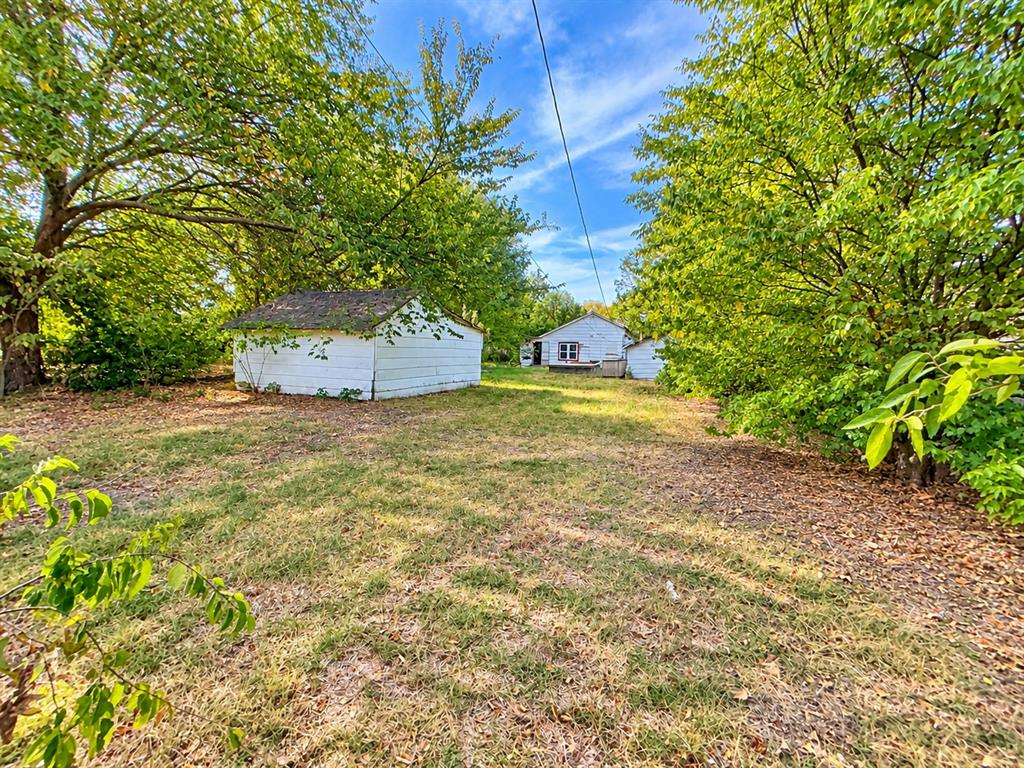 1109 W Mulberry Street Property Photo 21