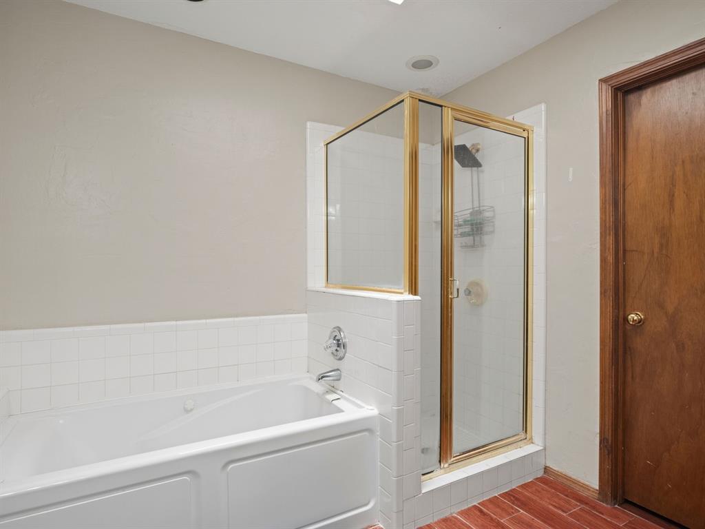 608 Tudor Lane Property Photo 21