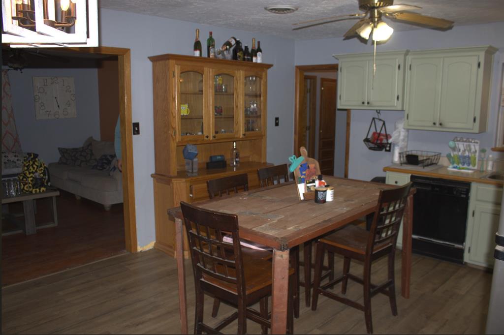 1306 Se Barclay Road Property Photo 4