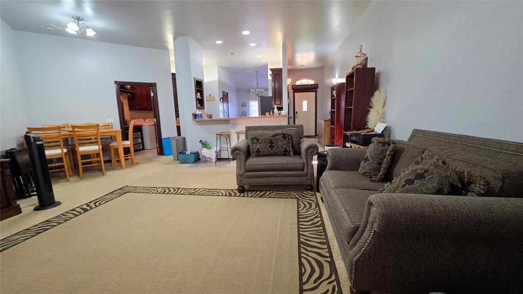 11403 E Village Avenue Property Photo 11