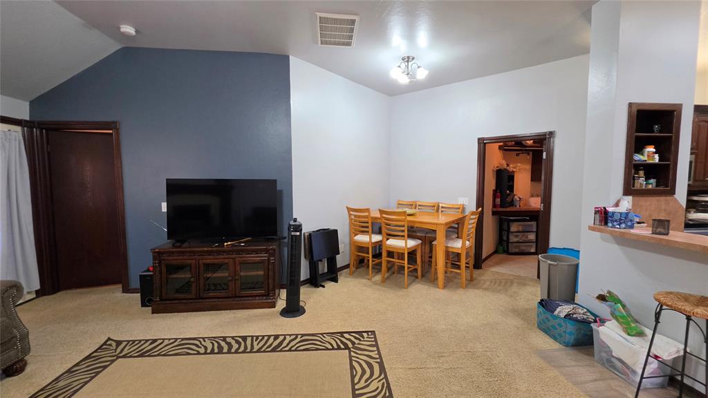 11403 E Village Avenue Property Photo 12