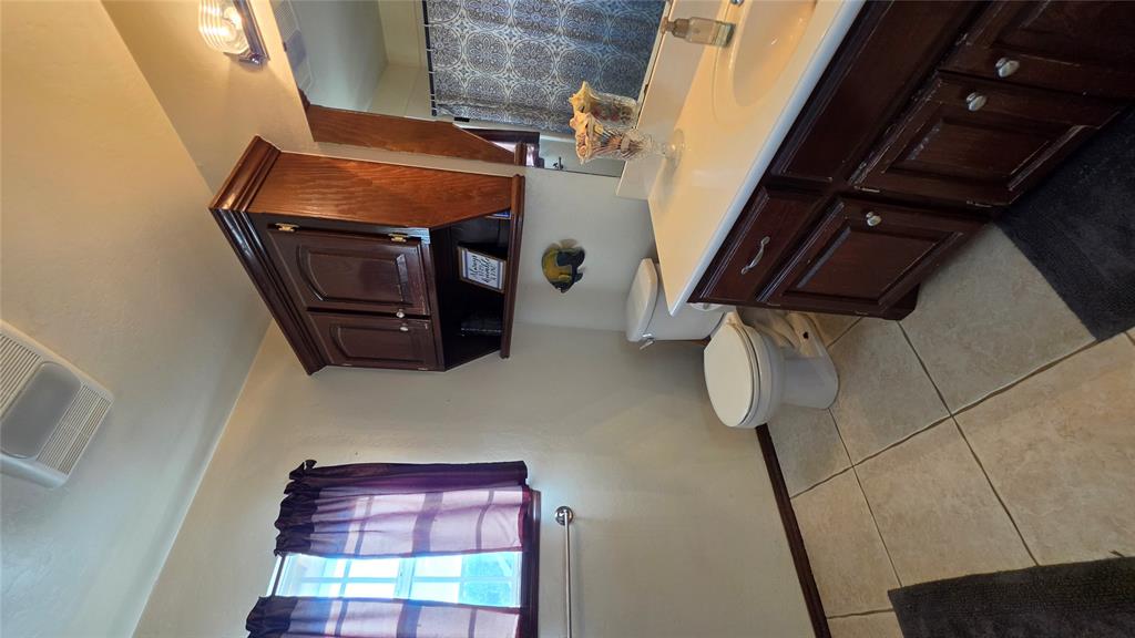 11403 E Village Avenue Property Photo 15