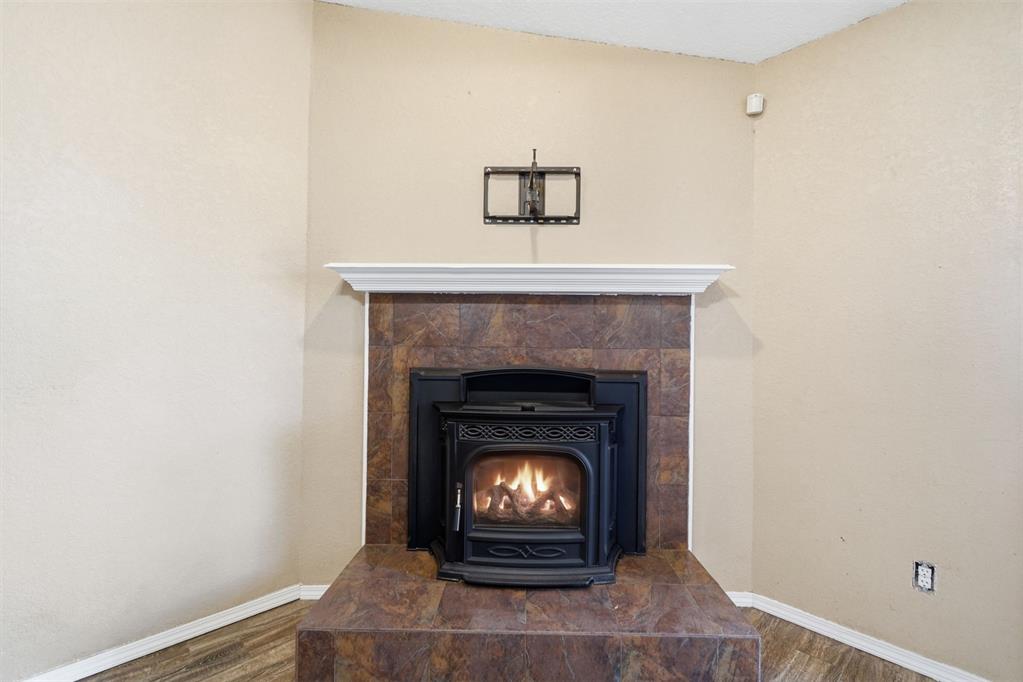 918 Polk Street Property Photo 11