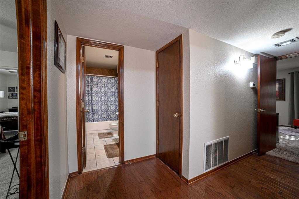 4400 Hemingway Drive 215 Property Photo 15
