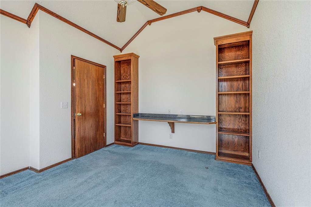 3808 Drawbridge Lane Property Photo 22