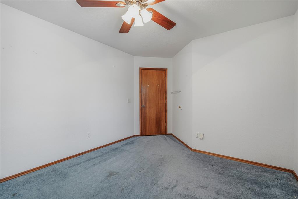 3808 Drawbridge Lane Property Photo 37