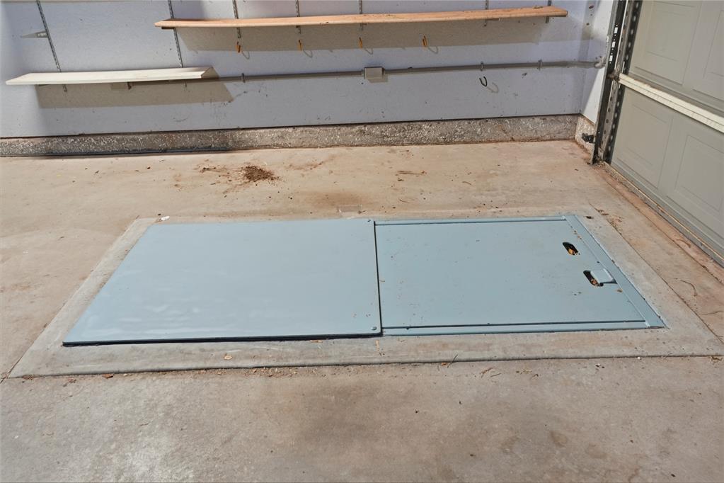 3808 Drawbridge Lane Property Photo 41