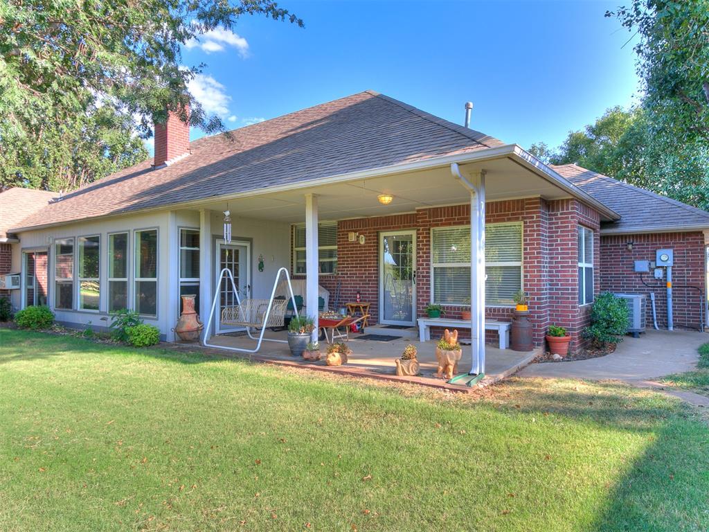 1427 Grand View Way Property Photo 6