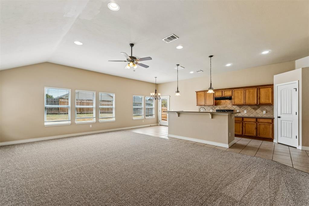 9528 Sw 25th Street Property Photo 5