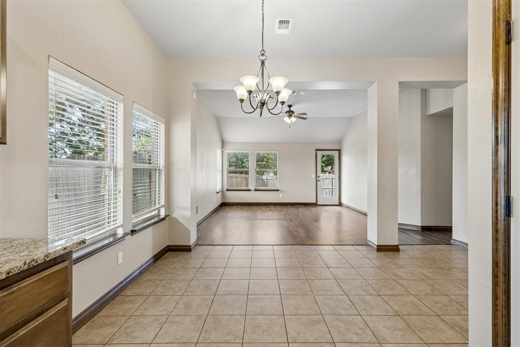 2500 Nw 185th Street Property Photo 8