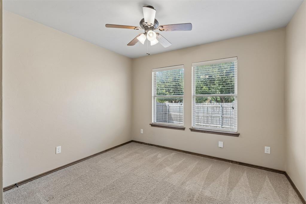 2500 Nw 185th Street Property Photo 15