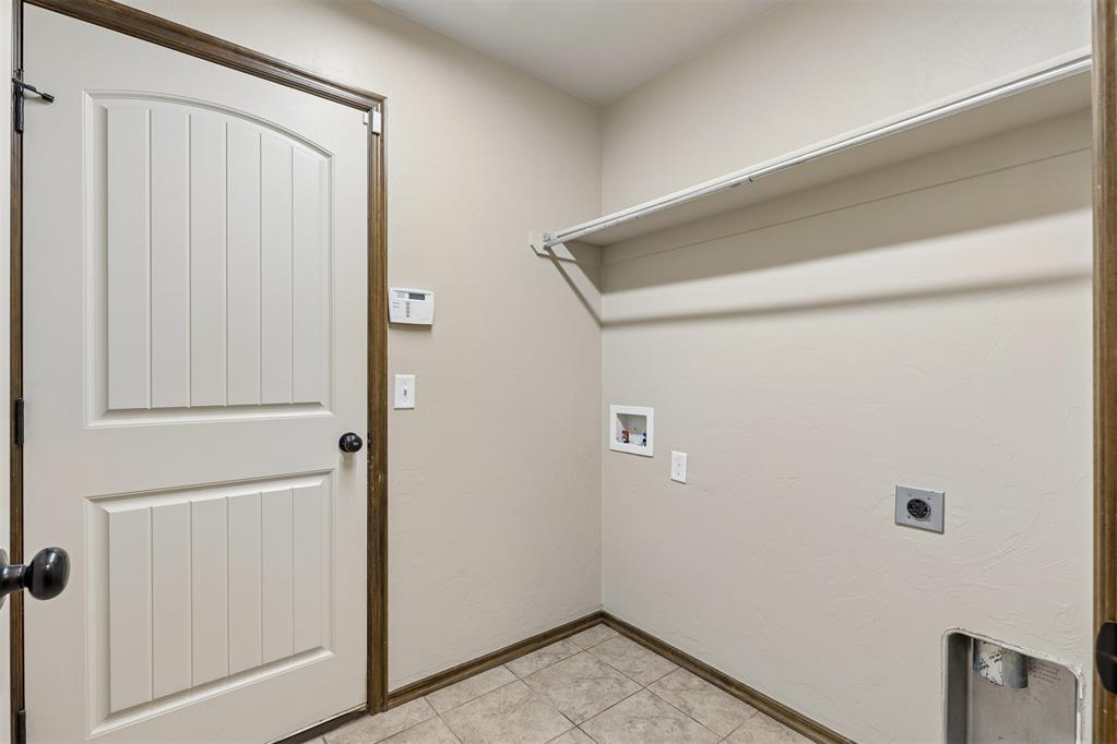 2500 Nw 185th Street Property Photo 20