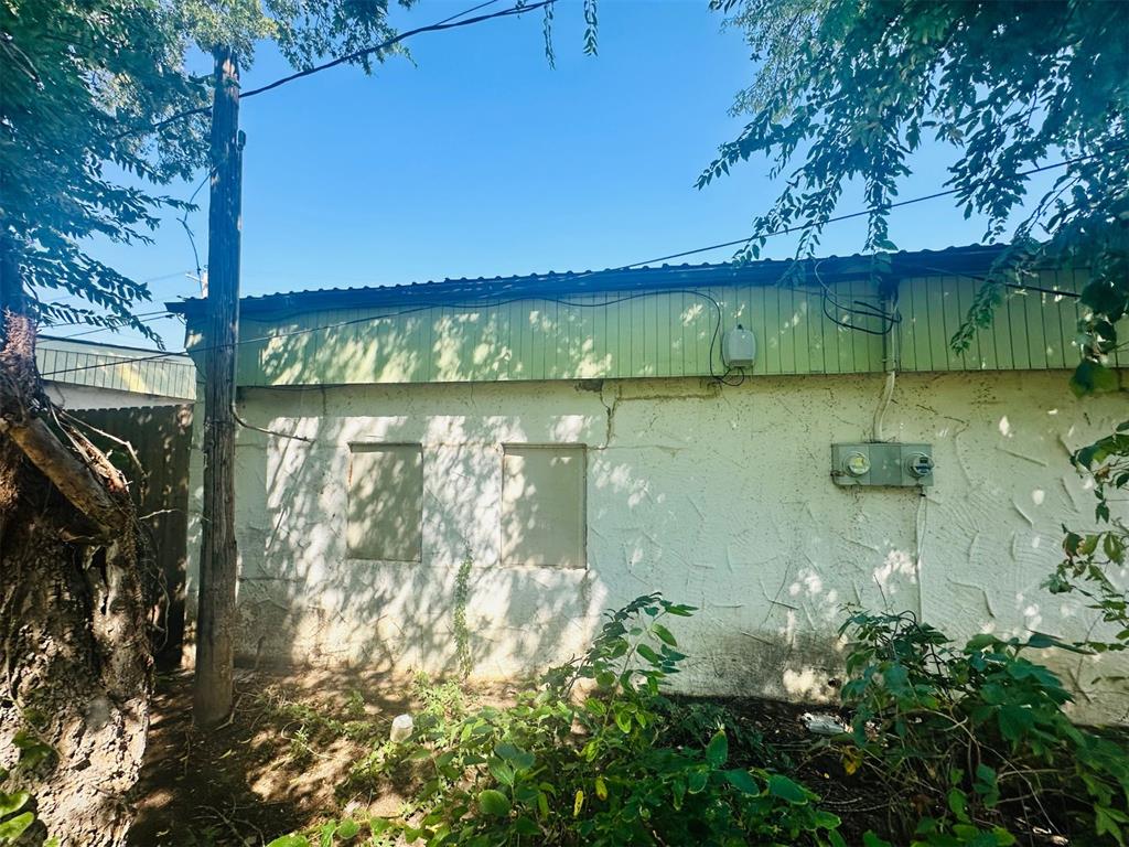 402 Nw 3rd Street Property Photo 13