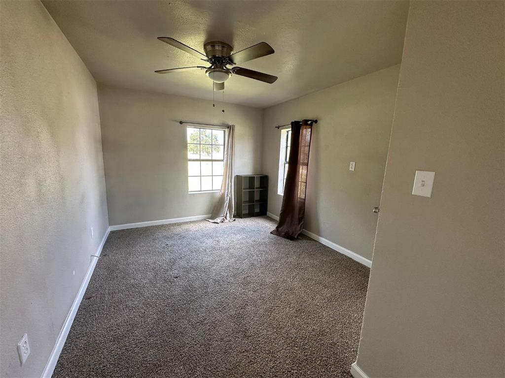 408 Nw 3rd Street Property Photo 12