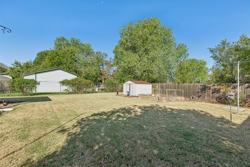 1617 Ne 6th Terrace Property Photo 37